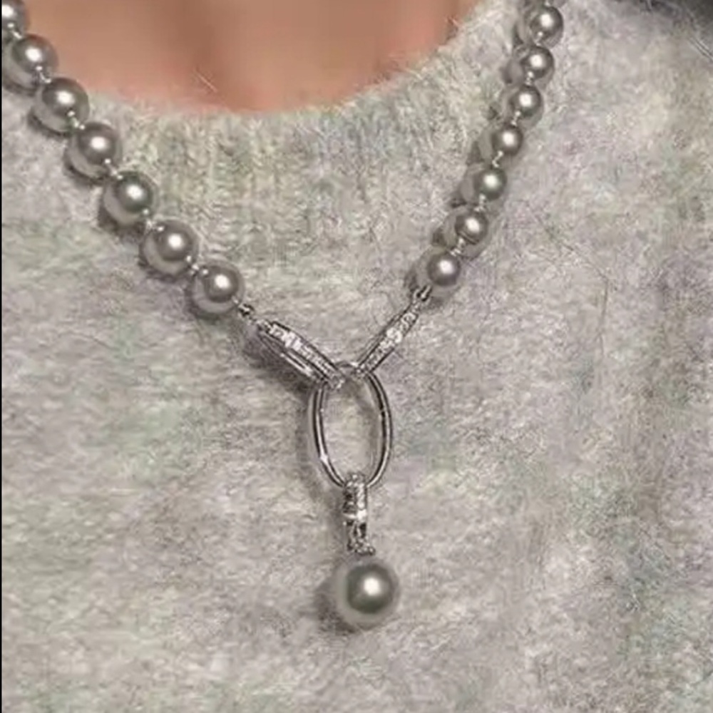 17. NEW Crystal Pearl Necklace/ 19in